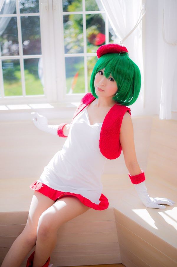 真 白 ゆ き 코스 프레 "Macros"Ranka Lee (Xmas ver.)