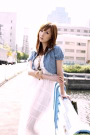 A modelo taiwanesa Winnie Koyuki 《Abertura do Comodel》