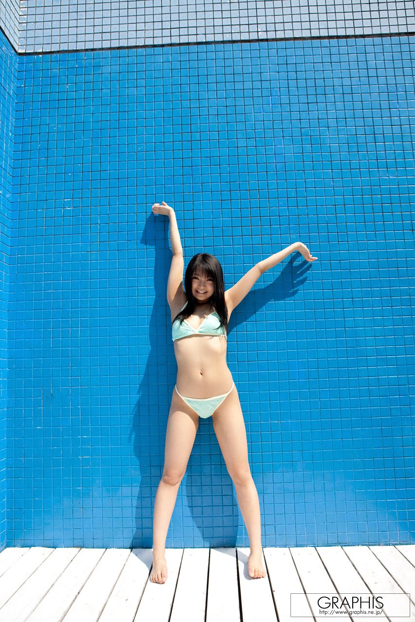 Chihiro Aoi / Chihiro Aoi [Graphis] First Gravure First off daughter Page 2 No.093959