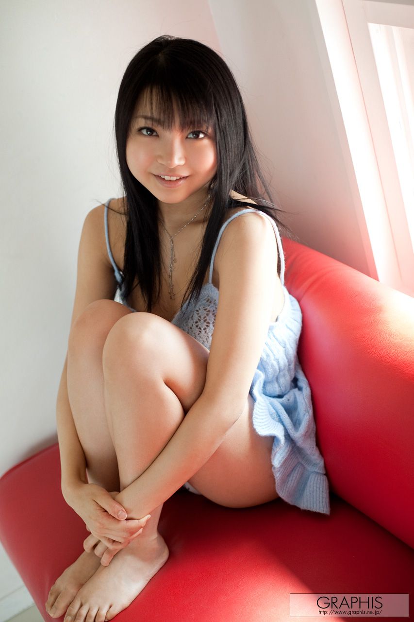 Chihiro Aoi / Chihiro Aoi [Graphis] First Gravure First off daughter Page 12 No.bd0962