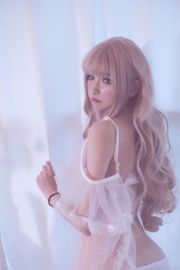 [COS Welfare] Momose Yiyi - Weißes sexy Privatzimmer