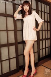 Model Vikcy "The Temptation of Japanese Style" [丽柜LiGui] Beautiful Legs and Jade Foot Photo Picture