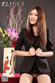 [丽 柜 贵 足 LiGui] Model Yoona "OL Professional Wear Silk Foot High Heels" Koleksi Lengkap Kaki Cantik dan Kaki Giok