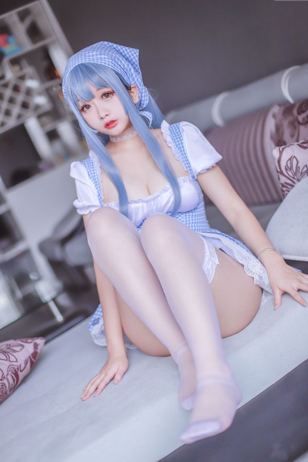 [网 红 Coser] Hinai Jiao "La femme de chambre bleue"